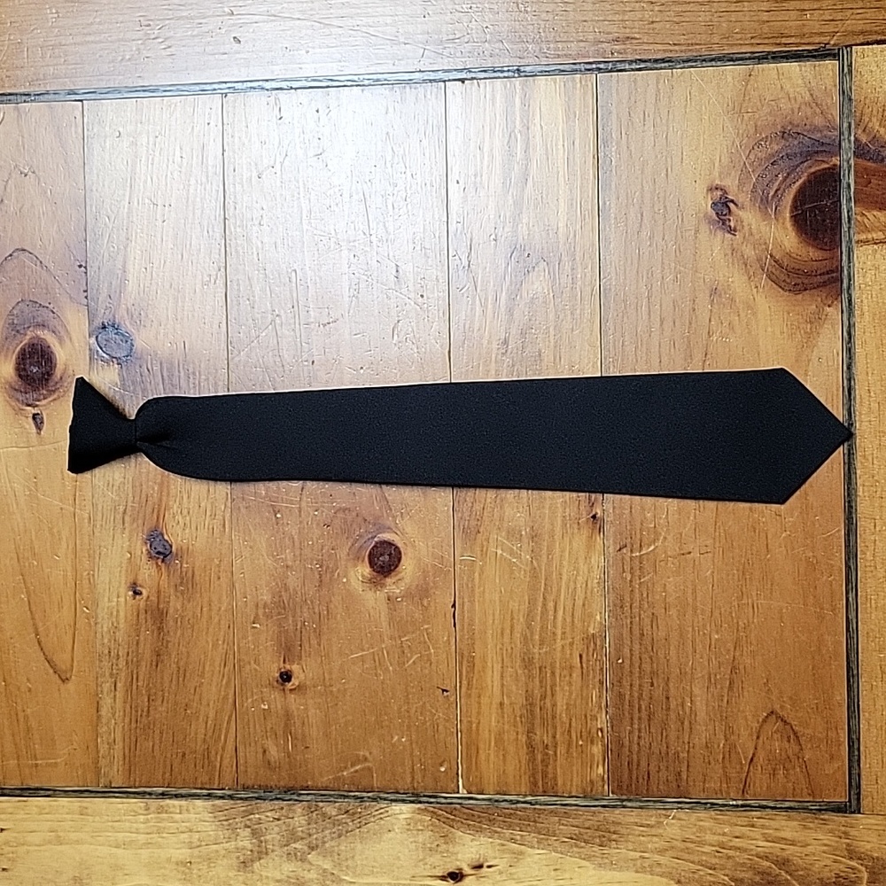 Uniform Cravats Black Clip On Tie